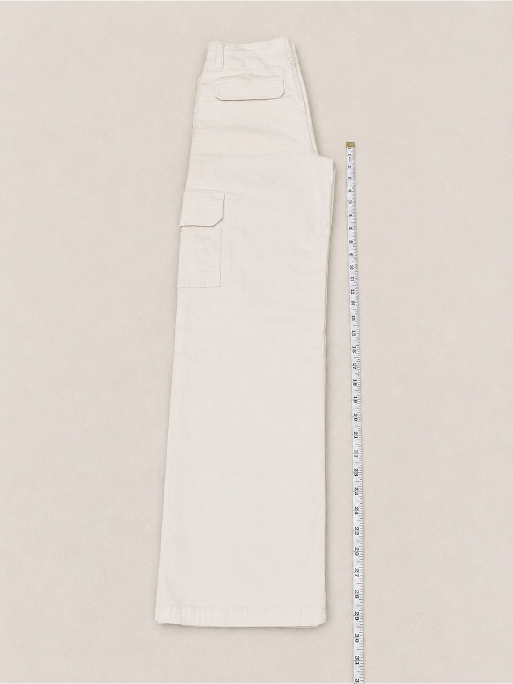 RE Generation by Celebrity Pink Relaxed Cargo Pants Size 7/28 Cream Wide Leg - Picture 10 of 12